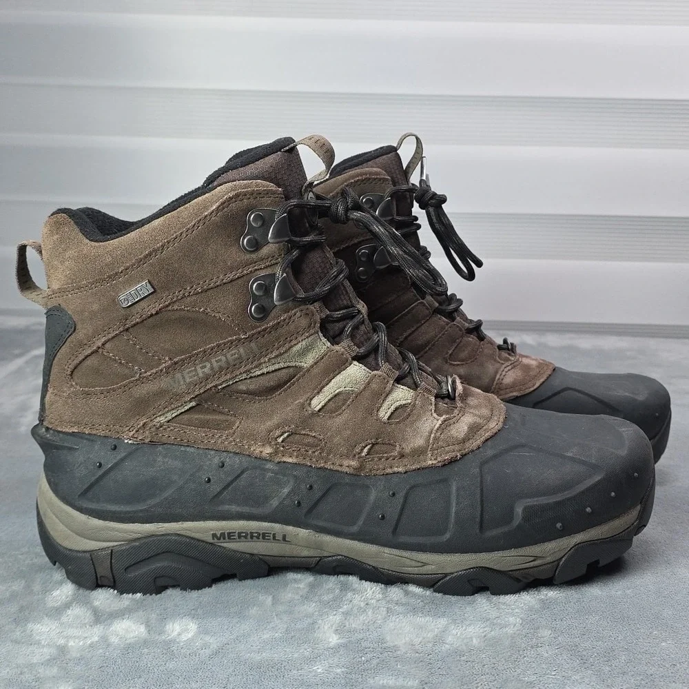 Merrell Moab Polar Waterproof Winter Boots espresso brown and black colorway.‎